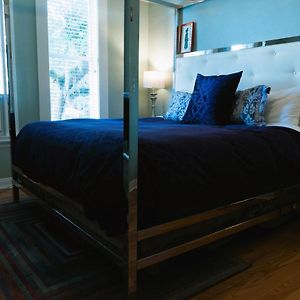 Premium King Room